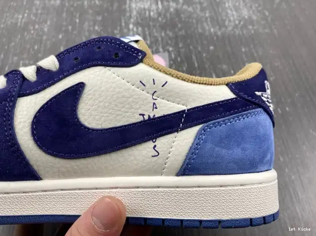 X DM7866-808 CUSTOM TRAVIS 1 JORDAN SCOTT AIR 0612
